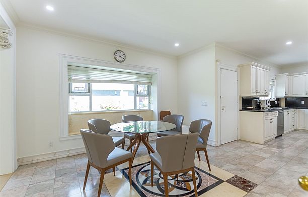 1369 W 55th Avenue South Granville