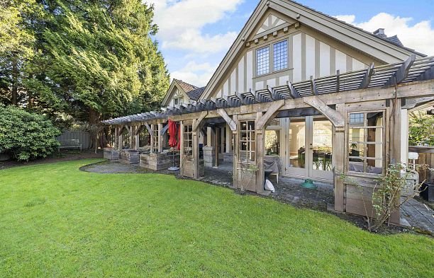 1323 The Crescent Crescent Shaughnessy