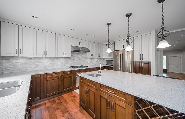 2716 W 37th Avenue Kerrisdale