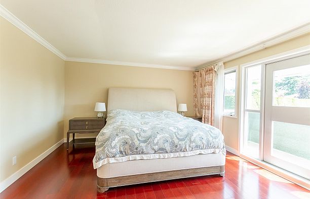 1369 W 55th Avenue South Granville