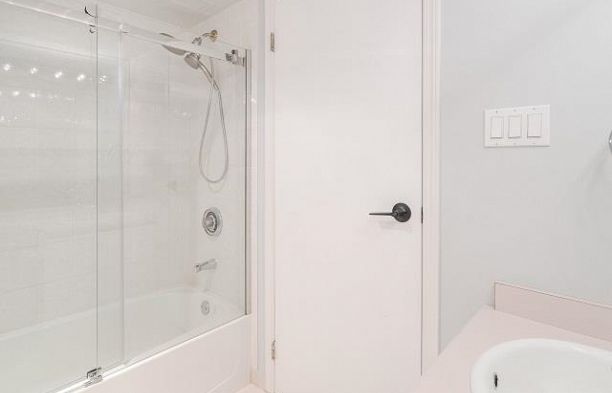 303 1415 W Georgia Street Coal Harbour