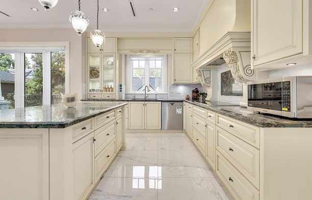 1335 W 26th Avenue Shaughnessy