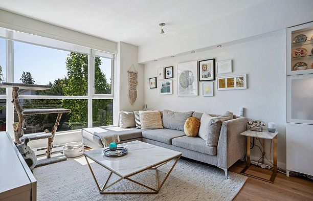 207 1961 Collingwood Street Kitsilano