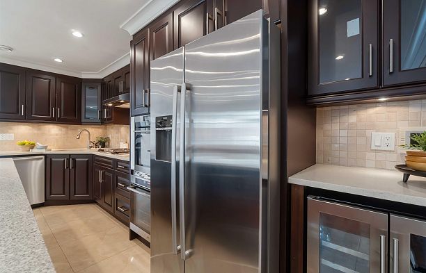 2721 W 5th Avenue Kitsilano