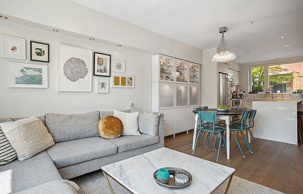 207 1961 Collingwood Street Kitsilano