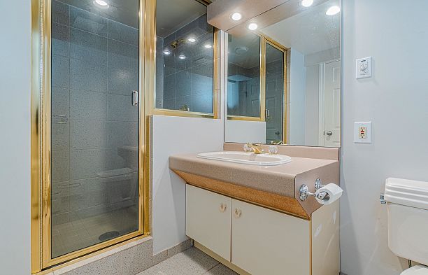 1667 W 40th Avenue Shaughnessy