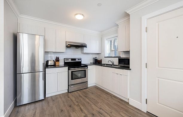 50 E 47 AVENUE, Vancouver BC V5W 2A5 Main