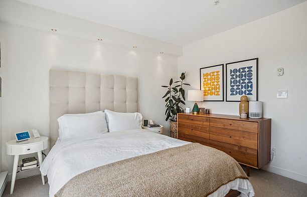 207 1961 Collingwood Street Kitsilano