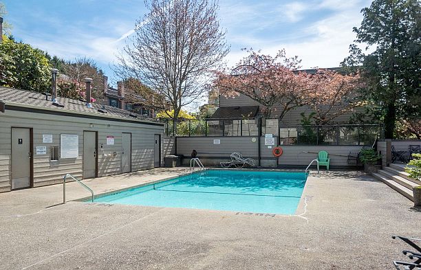 3961 Springtree Drive Quilchena