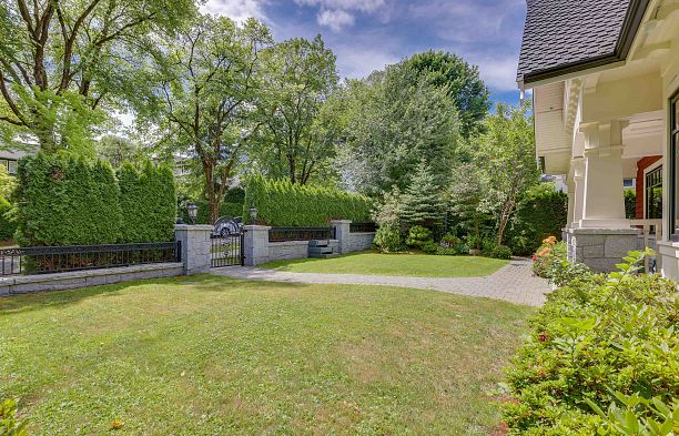 1335 W 26th Avenue Shaughnessy