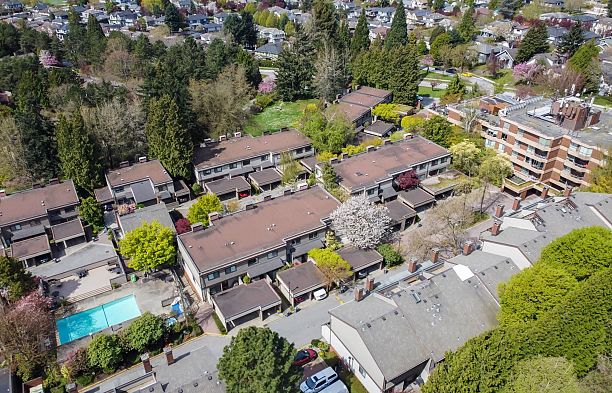 3961 Springtree Drive Quilchena
