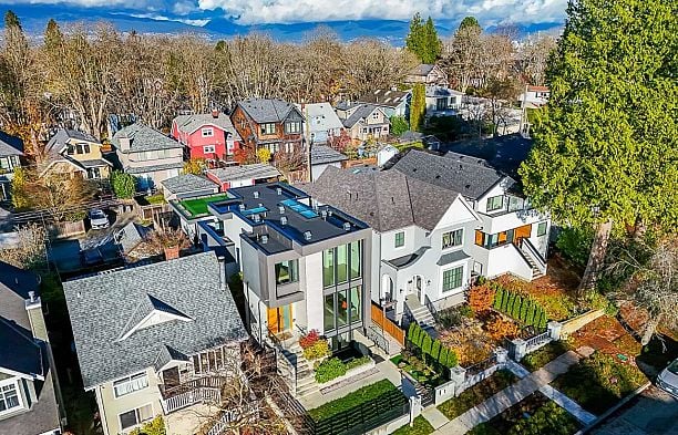3941 W 24th Avenue Dunbar