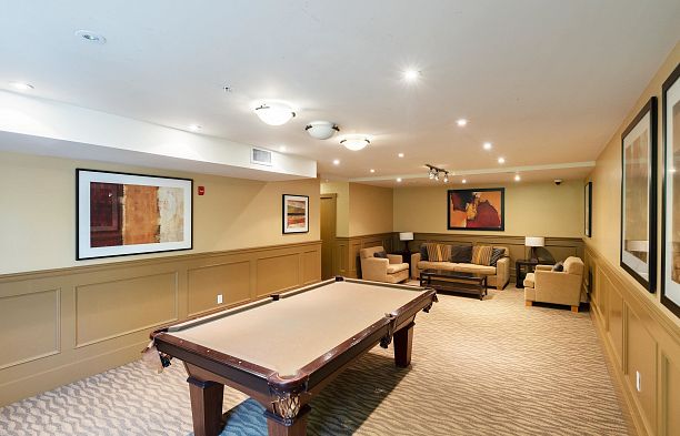 201 4883 Maclure Mews Quilchena