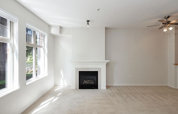 201 4883 Maclure Mews Quilchena