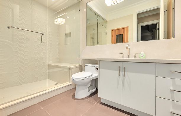 1335 W 26th Avenue Shaughnessy