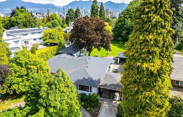 3350 Osler Street Shaughnessy