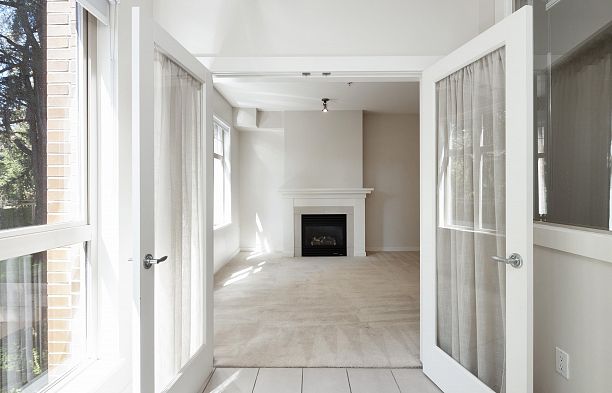 201 4883 Maclure Mews Quilchena