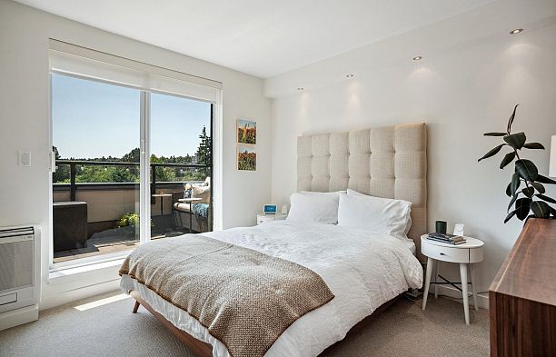 207 1961 Collingwood Street Kitsilano