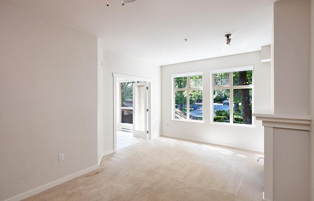 201 4883 Maclure Mews Quilchena