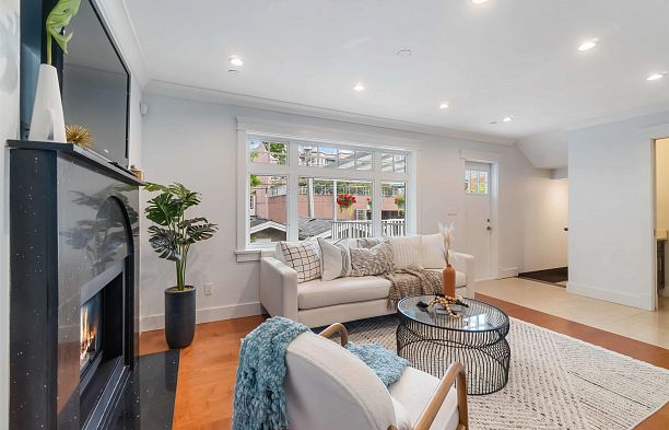 2721 W 5th Avenue Kitsilano