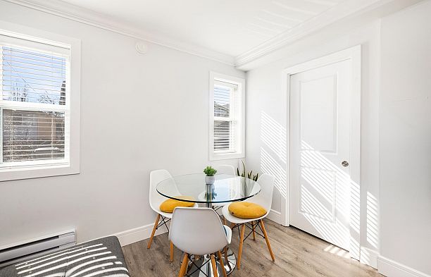 50 E 47 AVENUE, Vancouver BC V5W 2A5 Main