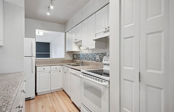 3961 Springtree Drive Quilchena
