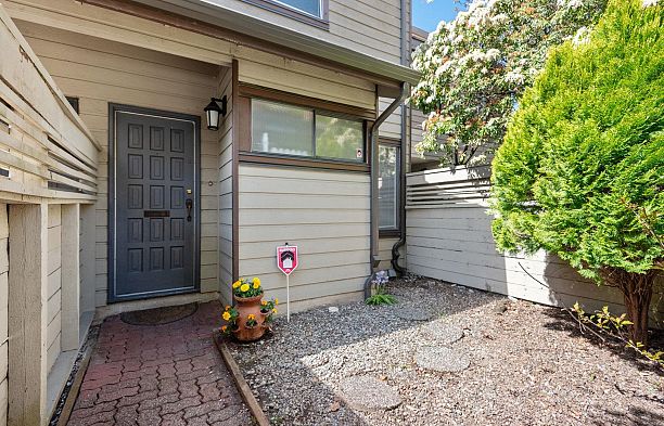 3961 Springtree Drive Quilchena