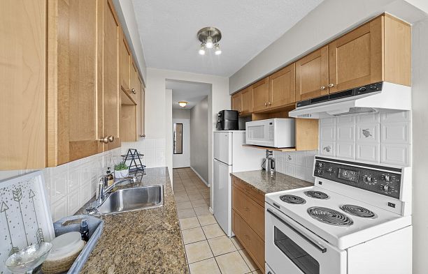 1003 2370 W 2nd Avenue Kitsilano