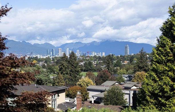 4393 Puget Drive Arbutus