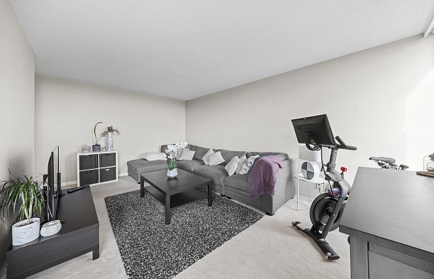 1003 2370 W 2nd Avenue Kitsilano