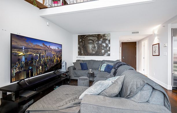 407 499 Broughton Street Coal Harbour