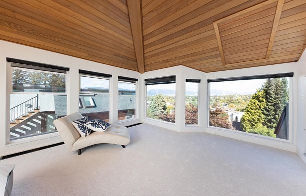 4393 Puget Drive Arbutus