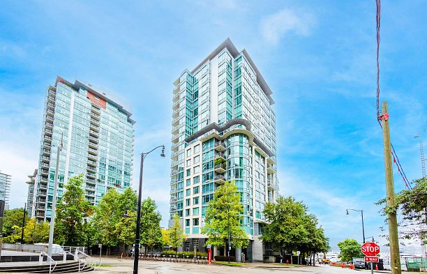 407 499 Broughton Street Coal Harbour