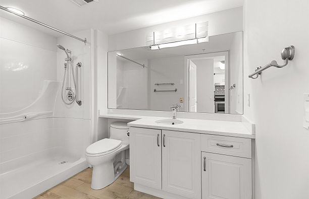 715 2799 Yew Street Kitsilano