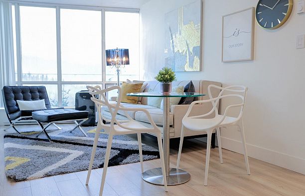 805 1166 Melville Street Coal Harbour