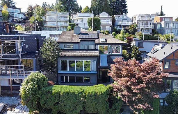 4393 Puget Drive Arbutus