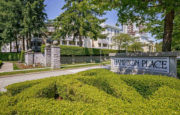 213 5835 Hampton Place University VW