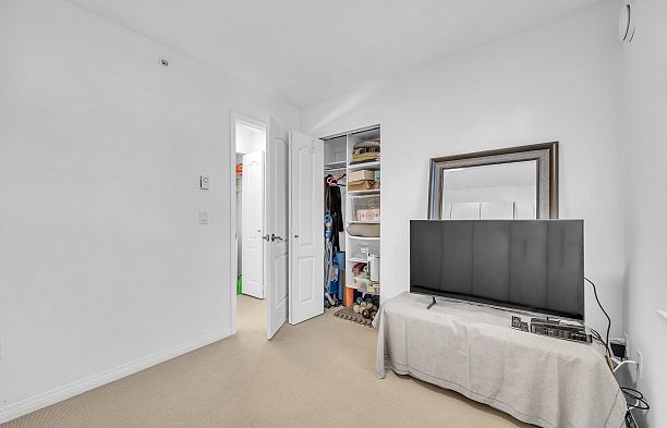 29 3036 W 4 Avenue Kitsilano