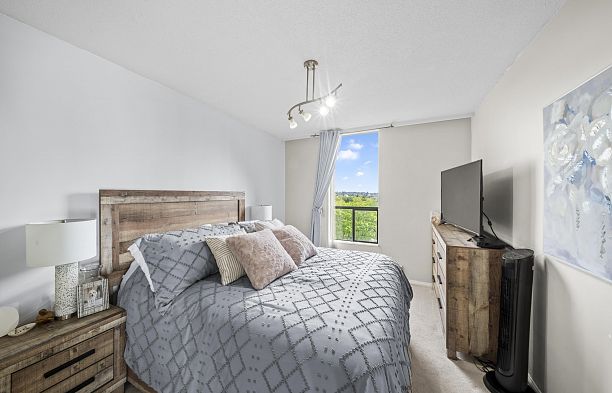 1003 2370 W 2nd Avenue Kitsilano