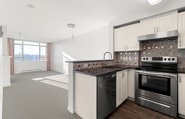 715 2799 Yew Street Kitsilano