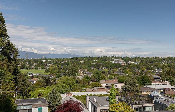 4376 Quesnel Drive Arbutus