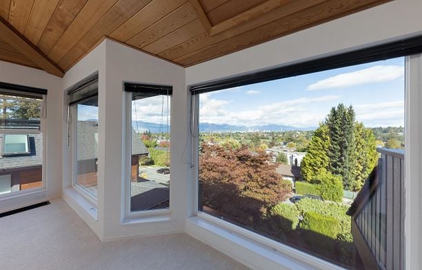 4393 Puget Drive Arbutus