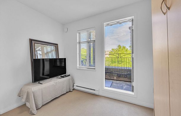 29 3036 W 4 Avenue Kitsilano