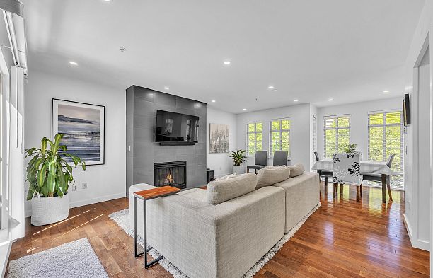 29 3036 W 4 Avenue Kitsilano