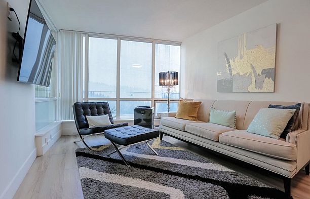 805 1166 Melville Street Coal Harbour