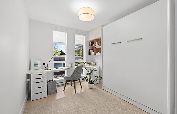 402-2239 W 7th Avenue Kitsilano