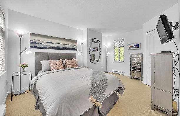 29 3036 W 4 Avenue Kitsilano