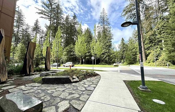 107 5608 Berton Avenue University VW