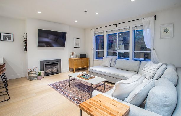 103 3220 W 4th Avenue Kitsilano