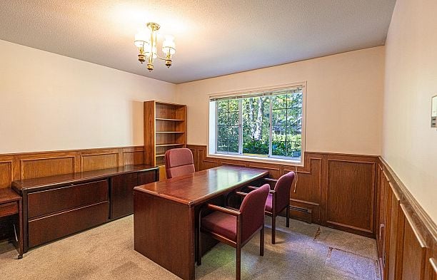 6056 Trafalgar Street Kerrisdale
